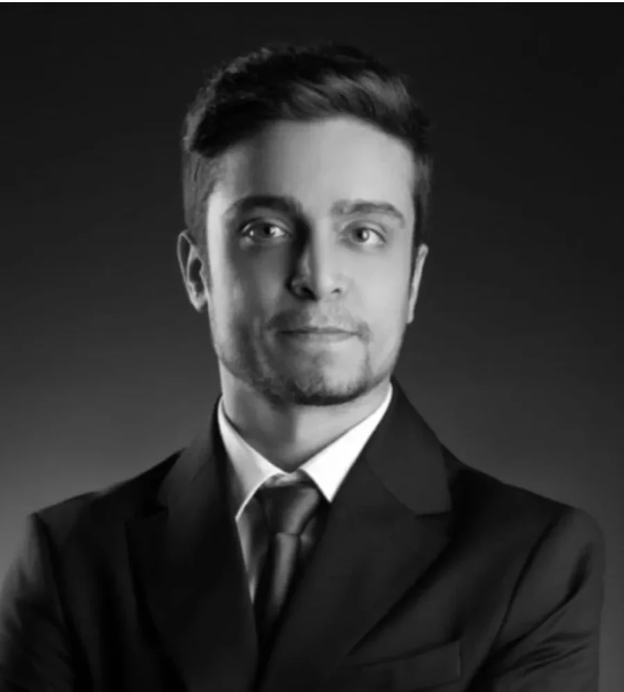 Mustafa Çınar, Baykal Saris Kıdemsiz Avukatı